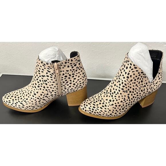 Jolimall Spotted Faux Suede Ankle Boots Outer V Cut Accent 2" Heel Zipper Size 5 - Picture 6 of 8